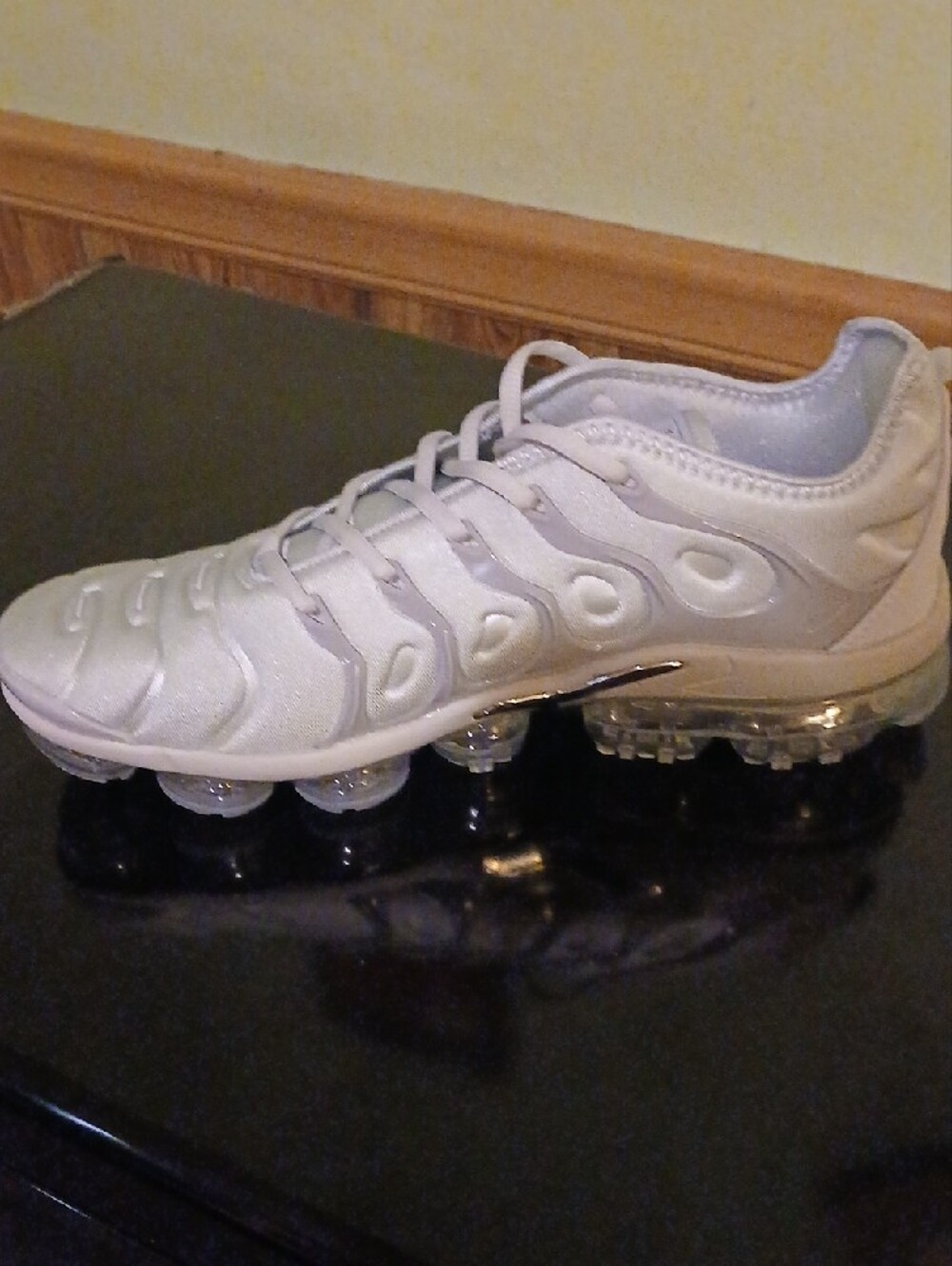 Nike Air VaporMax - Picture 3 of 3